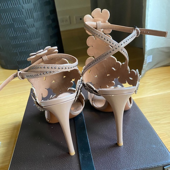 Alaia Pointure Pink Nude Heels - Picture 5 of 10